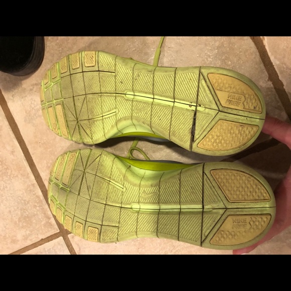 Nike Free Running sneakers! - Picture 3 of 3